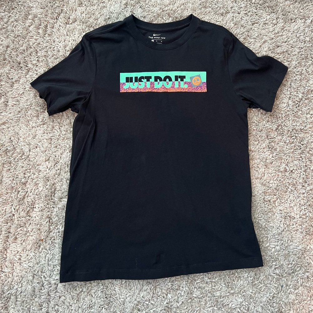 Mens Nike Shirt size M